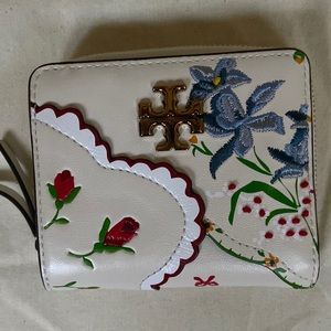 Tory Burch Compact Wallet